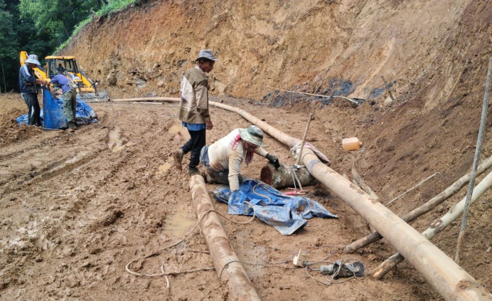 PHED officials and workers carrying out ongoing restoration on the 150 mm main water transmission pipeline that supplies Zunheboto Town from the Melahu treatment plant. (Photo Courtesy: PHED Zunheboto)